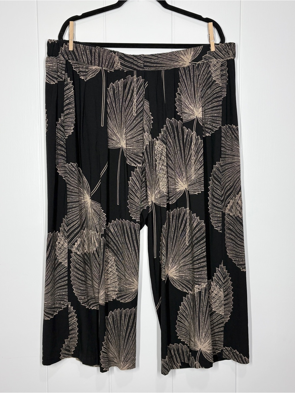 Princess Kaiulani PK Resort Pants Relaxed Loulu Palm Leaf Print Size L/XL Black